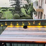 Magnifique Grand 2 Pieces Moderne Lumineux Au Calme Avec Grande Terrasse A 15Mn En Bus Centre-Ville, Gare Et Promenade Des Anglais